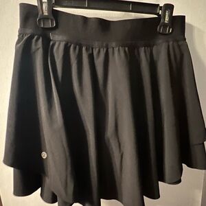 Lululemon Court Rival Skirt Size 10